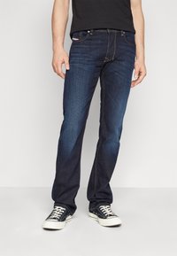 Diesel - LARKEE - Straight leg jeans - 01 Thumbnail Image 1