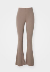- Legginsy