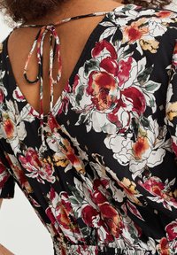 WE Fashion MET DESSIN - Maxi šaty - black