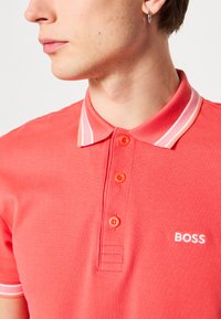 BOSS PADDY - Poloskjorter - open red six