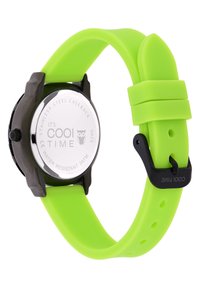 Grüne Silikonarmbanduhr mit schwarzem Kunststoffgehäuse, Edelstahlboden und schlichtem rundem Ziffernblatt. Wasserdicht bis 3 ATM.