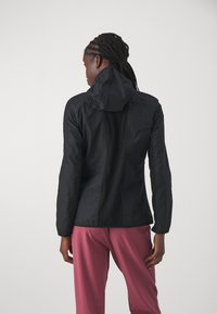 Thumbnail Image 3