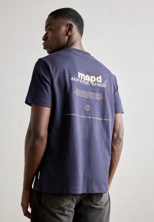 GRAPHIC - Apdrukāts T-krekls - true navy