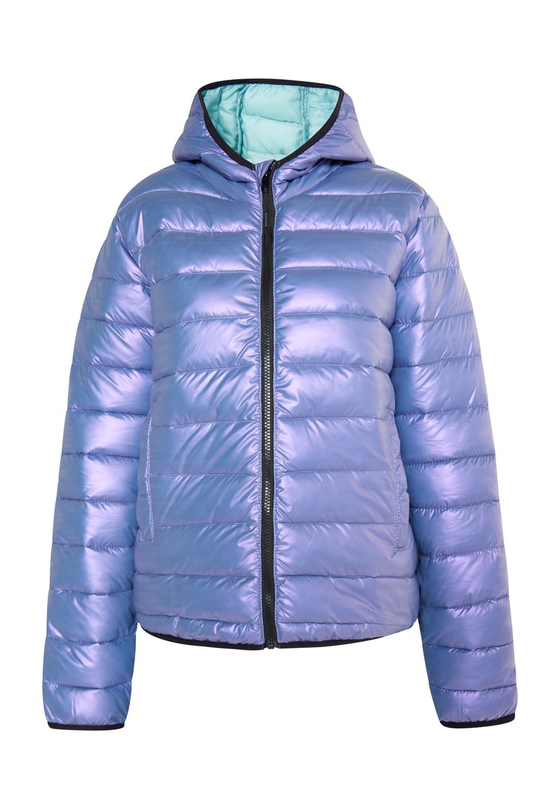 Giacca imbottita con cappuccio di un lucido color lilla chiaro con fodera interna in contrasto. Presenta chiusura con zip, tasche laterali e polsini elasticizzati.