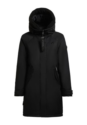 Cappotto invernale nero lungo fino al ginocchio con cappuccio foderato in morbido pile, chiusura con zip e automatici, e due tasche frontali inclinate.