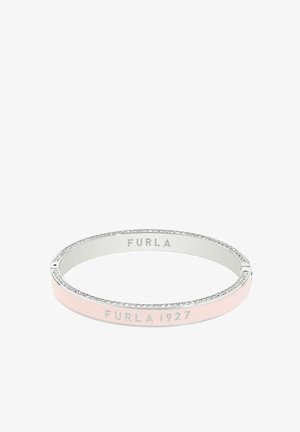 Hõbedane ja heleroosa käevõru, mille sisse on paigutatud kristalle ning mis on välisküljel graveeritud tekstiga "FURLA 1927".