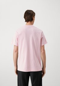 Lacoste T-shirt basic - rose nénuphar