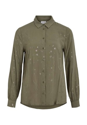 Chemise à manches longues vert olive avec un col, fermeture à boutons sur le devant et motifs d'étoiles argentées sur l'ensemble. Tissu doux avec une coupe légèrement ample.