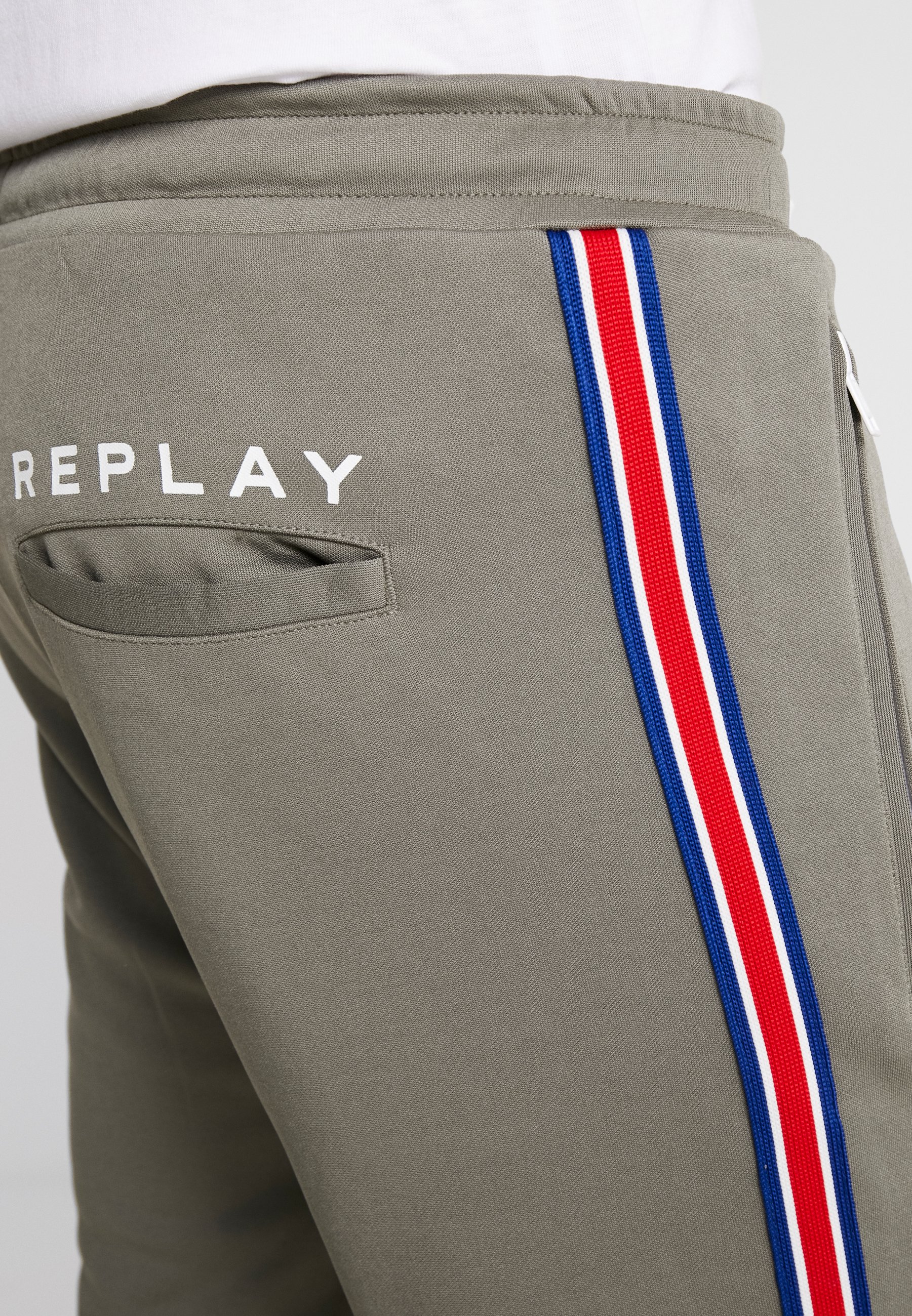 replay tracksuit