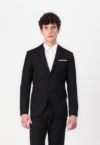 Thumbnail Image 4