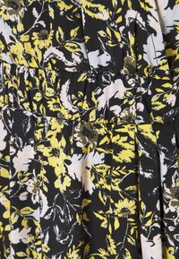 ICHI Denní šaty - black