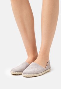 VERBENAS CARMEN - Espadrillos - perla