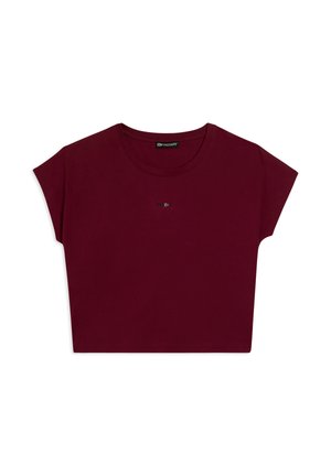 T-shirt cropped color bordeaux realizzato in morbido cotone, con scollatura rotonda, maniche corte e un piccolo logo del marchio sul davanti.