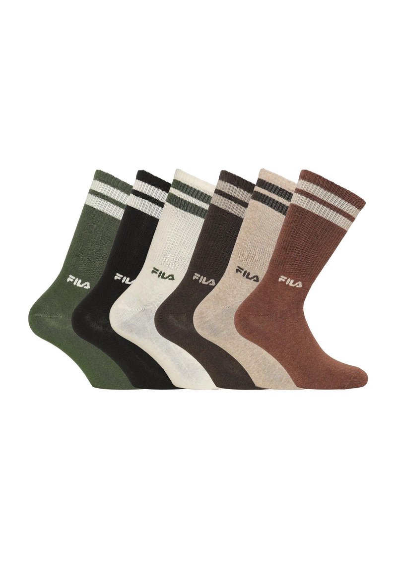 Six paires de chaussettes montantes en vert, noir, blanc, marron foncé, beige et rouille, chacune avec deux bandes en haut et le logo FILA près de la cheville.