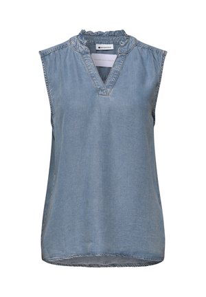 Ärmellose hellblaue Denimbluse mit Rüschenkragen und V-Ausschnitt, lockerer Passform und leicht geschwungenem Saum.