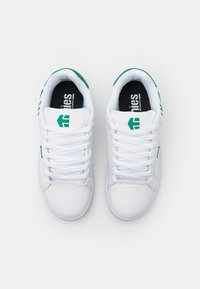 Etnies FADER UNISEX - Obuća za skateboard - white/green