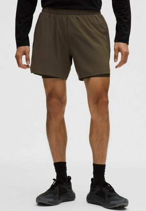 Korte sportsbukser - olive brown