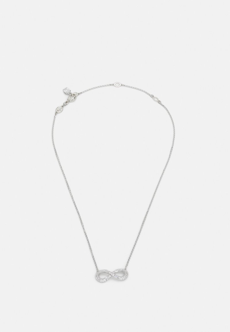 Colar de prata com um pendente em forma de símbolo de infinito, com uma superfície texturizada e accentuada por brilhos, pendurado em uma corrente delicada.