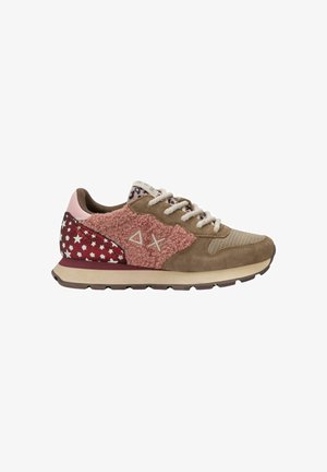 Multicolored sneaker featuring brown suede, pink fluffy material, and a star-patterned red accent. Lace-up design with a rubber sole.