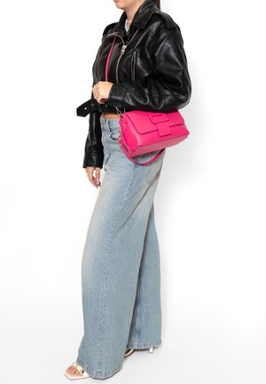 Roberta Rossi SHOULDER - Borsa a mano - dark pink
