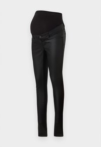 Fekete kismama farmernadrág, rugalmas, a pocak fölé húzható derékrésszel, slim fit szabással és sima textúrával. Elöl zsebekkel és diszkrét varrási részletekkel rendelkezik.