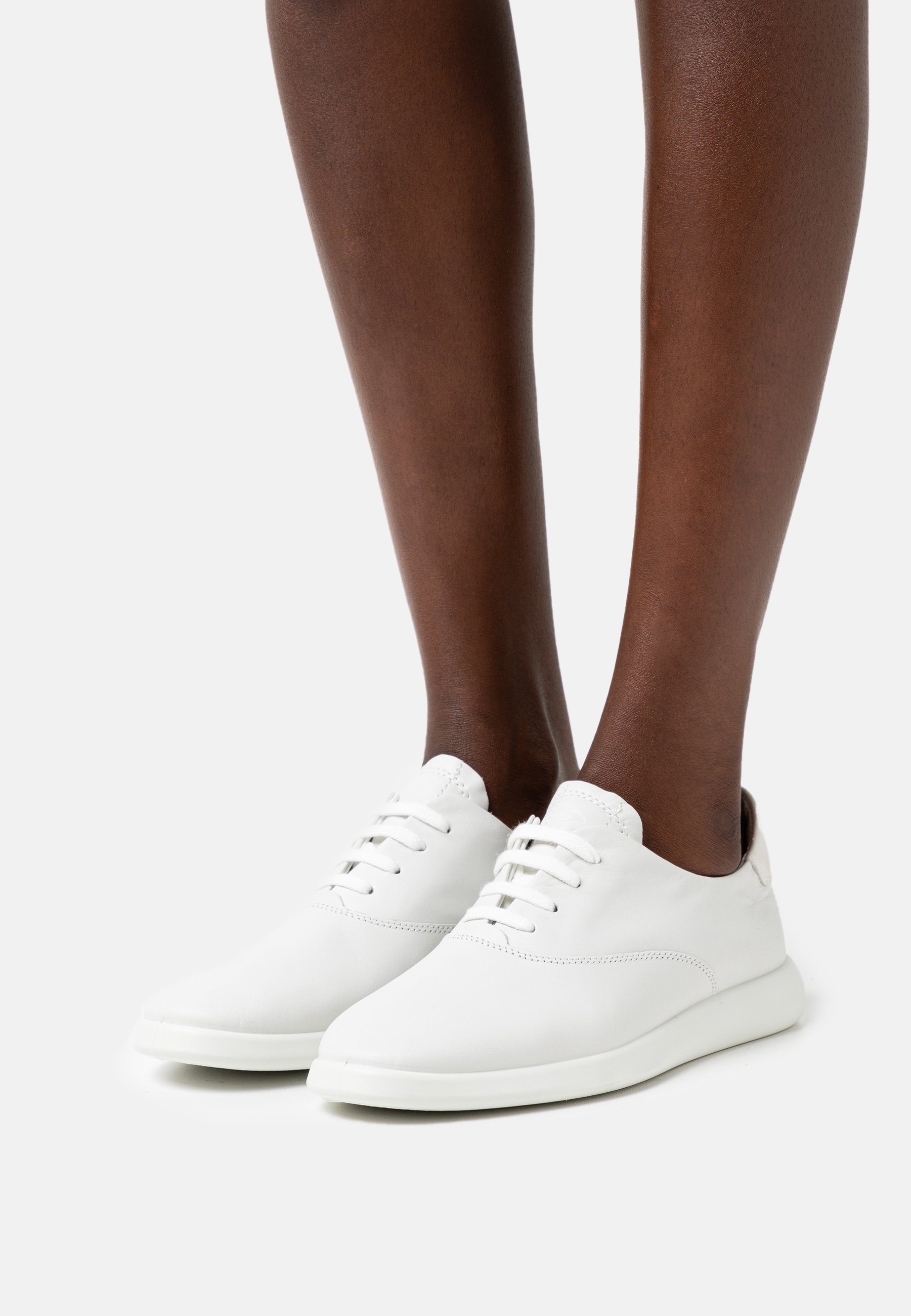 ecco minimalist w