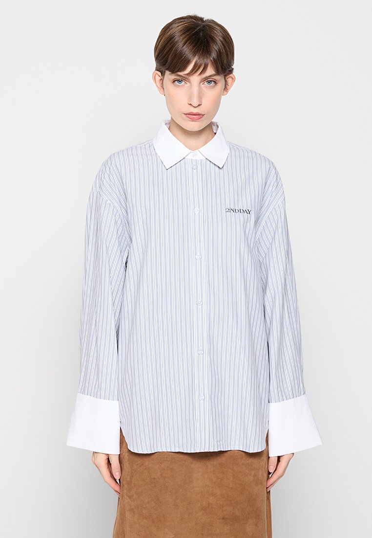 2nd Day Overhemdblouse lichtblauw 2nd Day Overhemdblouse lichtblauw