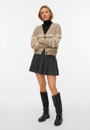 VMLEA V-NECK CUFF  - Gilet - moon rock