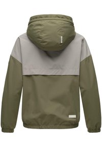 OliF Groene jas met een lichtgrijze bovenpaneel, voorzien van een capuchon, elastische boorden en een klein logo op de zoom. Glad, waterdicht materiaal.