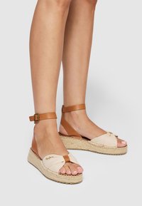 Pepe Jeans - KATE ONE - Keilsandalette - off white Thumbnail-Bild 1