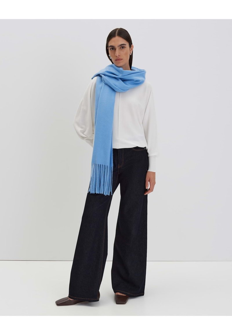 someday. Sjaal - azure blue