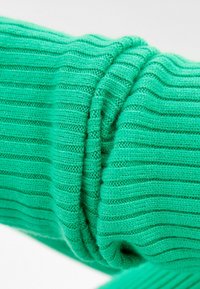 Bershka Kofta - green