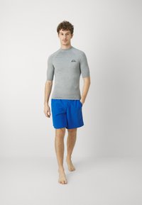 Quiksilver EVERYDAY UPF50 - Bluză anti-UV - grey