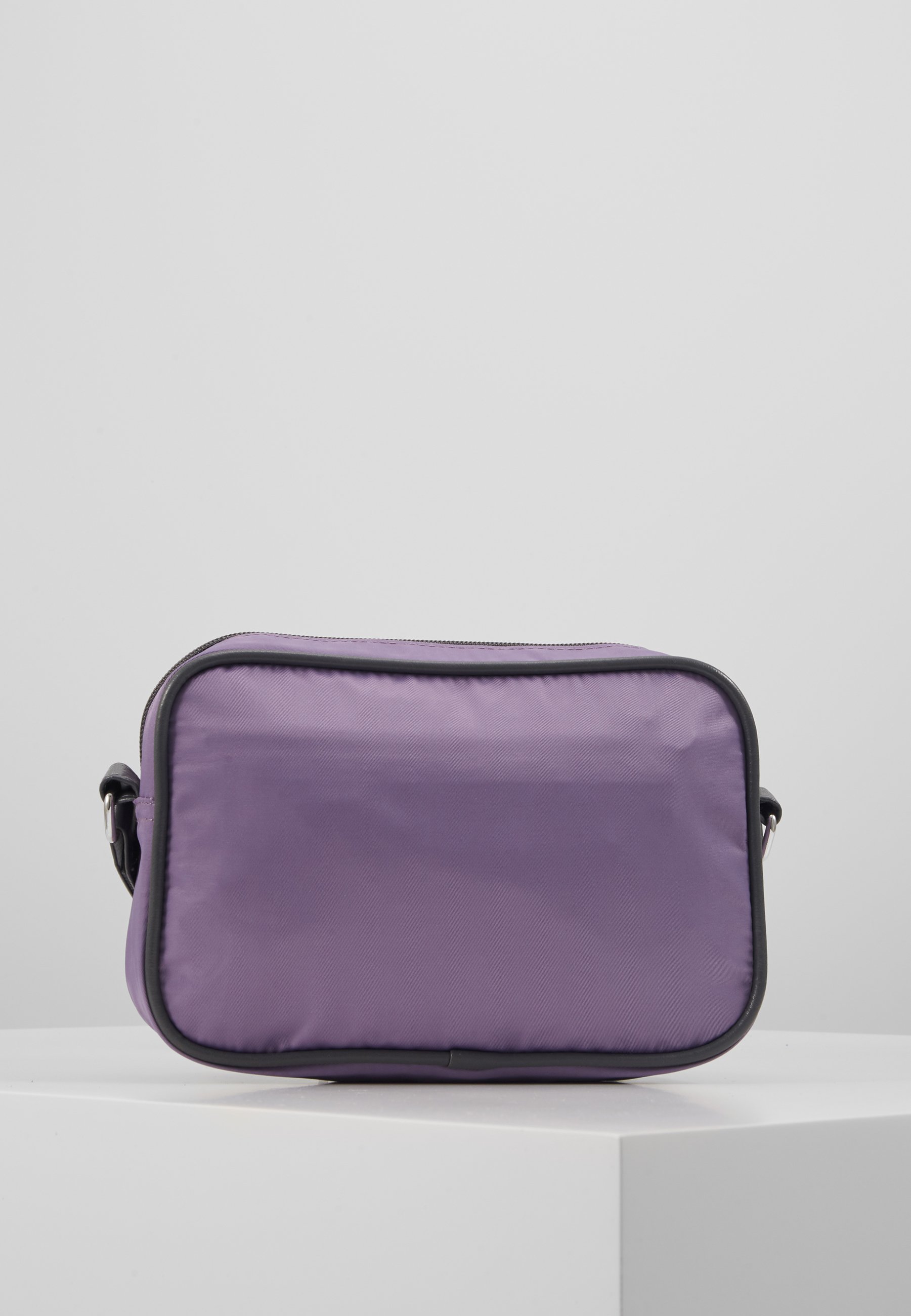 DAY Birger et Mikkelsen DAY GWENETH Skulderveske purple DAY Birger et Mikkelsen DAY GWENETH Skulderveske purple