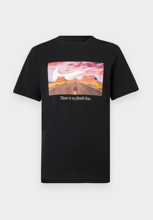 Nike Sportswear, CLUB TEE PHOTO - Trükipildiga T-särk - black