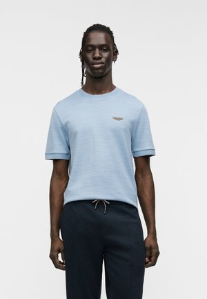 THOMPSON - T-shirt basique - light/pastel blue