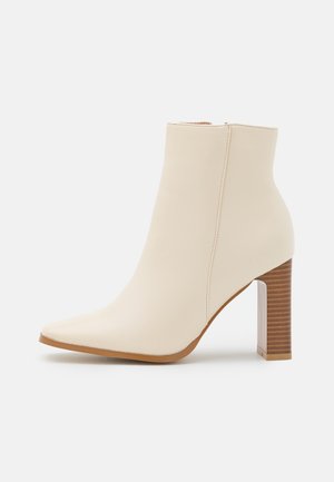 Botines - off-white