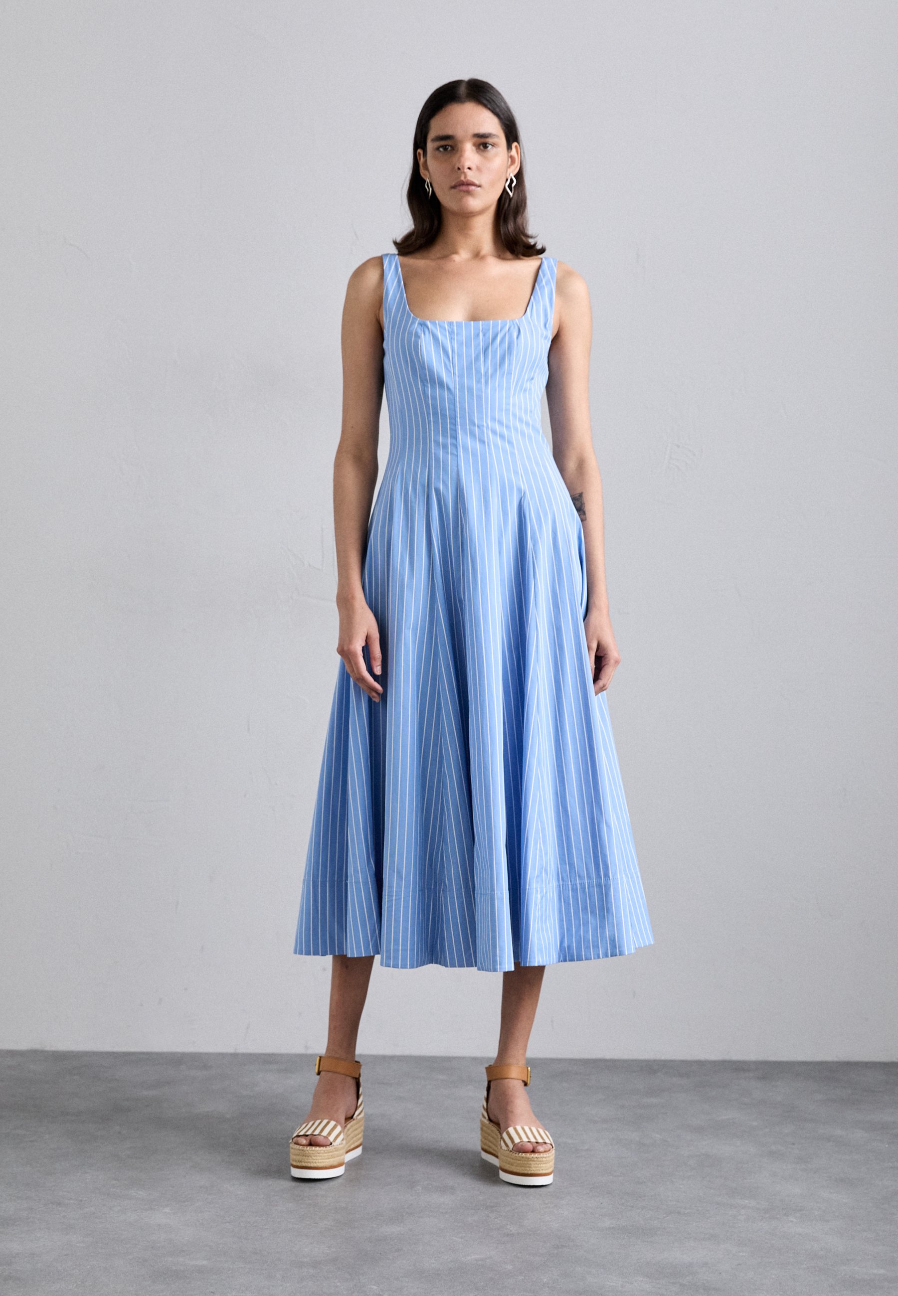 STAUD WELLS DRESS - Day dress - azure/blue - Zalando.ie