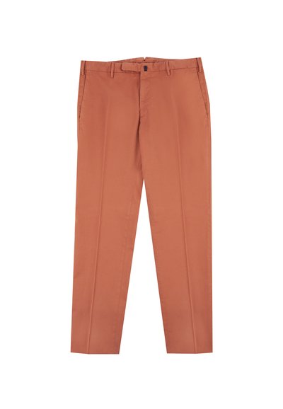 Chinos color ruggine chiaro realizzati in cotone liscio, con vita piatta, tasche laterali e una vestibilità su misura con passanti per cintura.