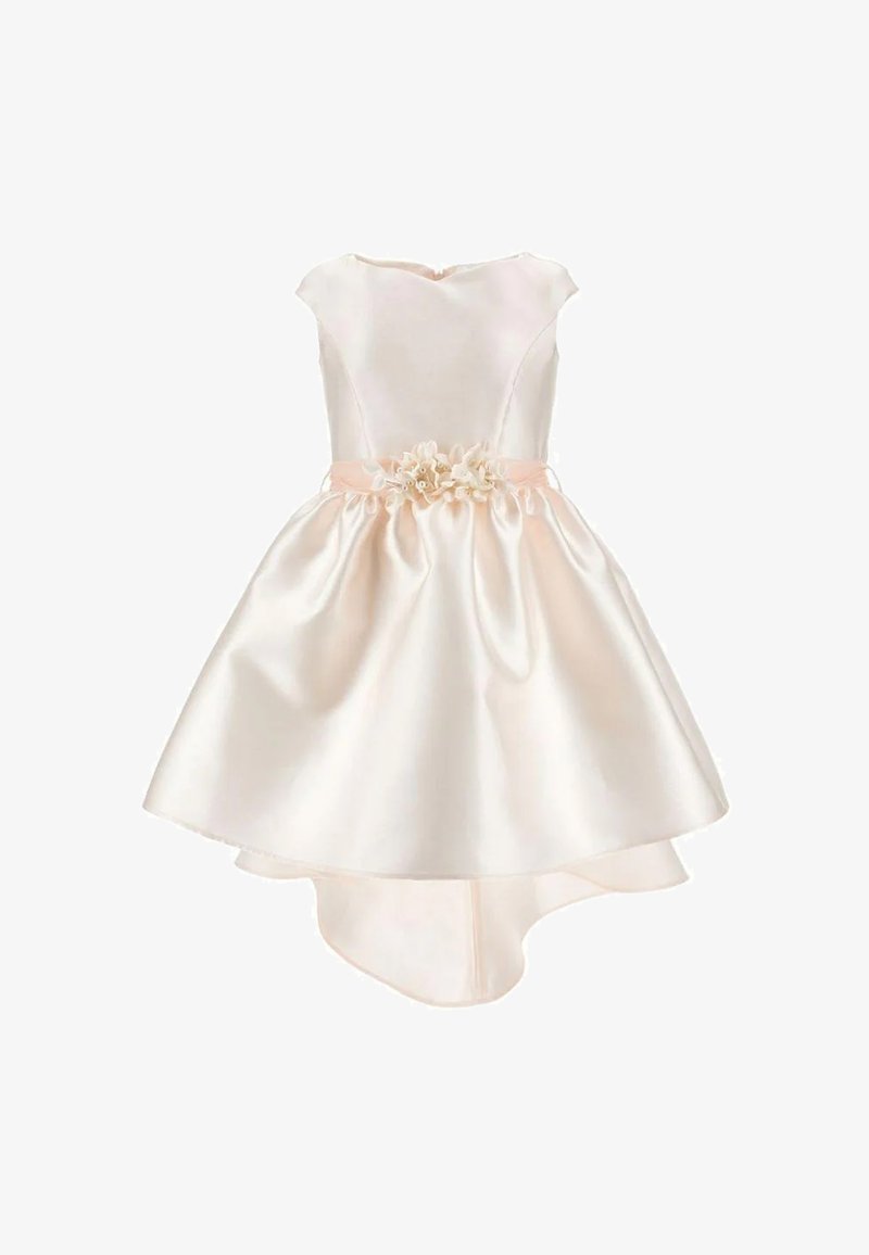 Vestido sin mangas de satén marfil con falda asimétrica y cintura adornada con apliques florales y cinta para niño.