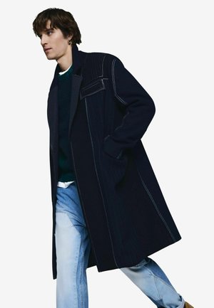 LONG STRIPED - Klasszikus kabát - blue