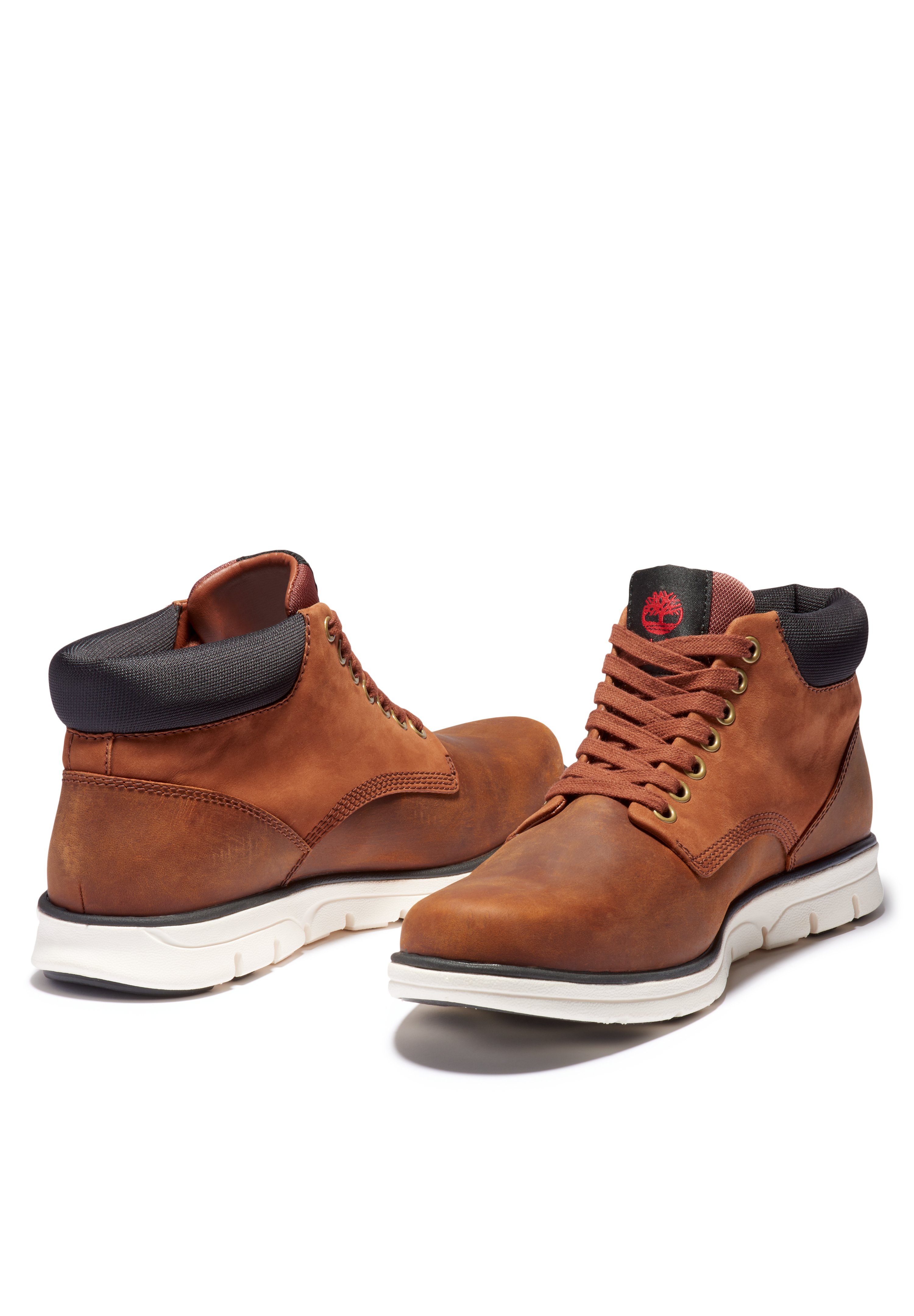 Timberland BRADSTREET CHUKA LEATHER GTX - Lace-up ankle boots - medium  brown nubuck/brown - Zalando.co.uk