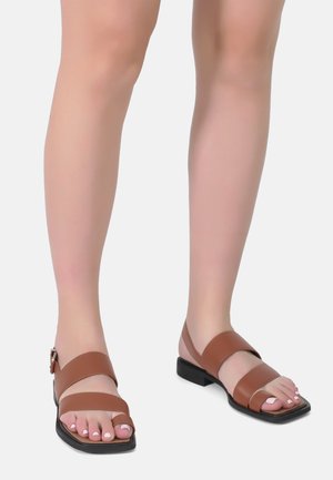 Sandals - ginger
