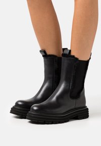 Kennel + Schmenger Botines - black