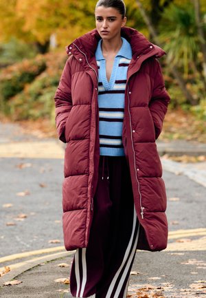 Next REGULAR FIT - SHOWER RESISTANT PADDED - Wintermantel - red