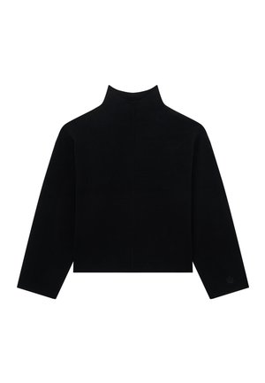 Maglione nero a maniche lunghe con collo alto e cucitura centrale, con orlo leggermente accorciato, su sfondo bianco.