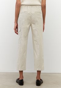 Marc O'Polo Kapsáče - beige