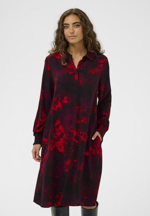 Ingruha - red flower