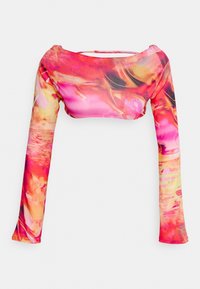 Langärmliges, kurzes Oberteil aus glattem, dehnbarem Stoff mit einem abstrakten Muster in Pink und Orange sowie einem weiten Halsausschnitt.