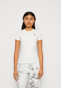 Lacoste - T-shirts - flour Miniatyrbilde 1